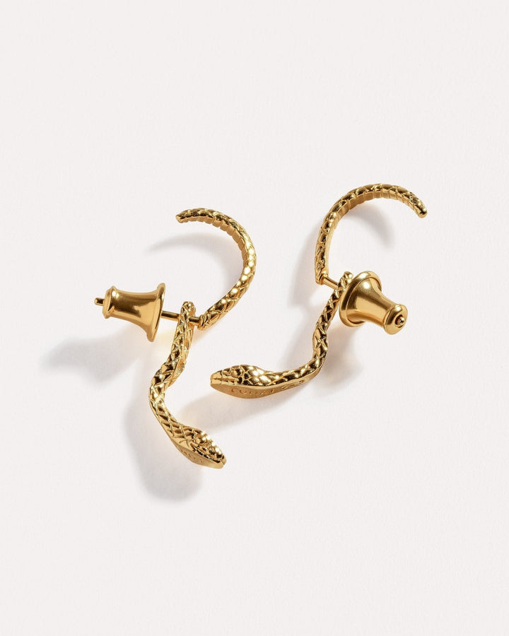 Salma Schlangen Ear Jackets in Gold – Zeitlose Eleganz - Pair24K Gold PlatedALLAnimal EarringsLunai Jewelry