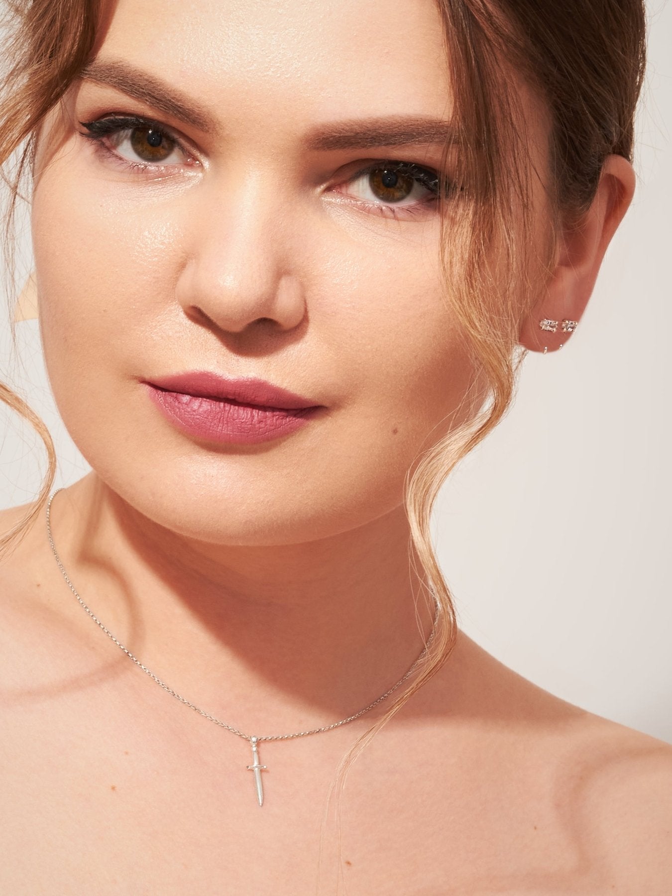 Neri Zirconia Huggies - Sterling SilverALLBackUpItemsLunai Jewelry