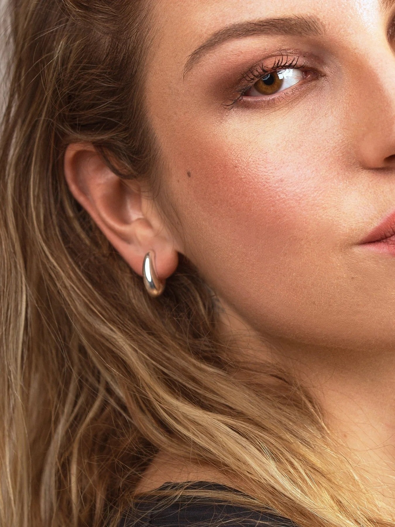 Nora Small Hoops - 24k Gold PlatedArtisan FinishBrass Base JewelryLunai Jewelry