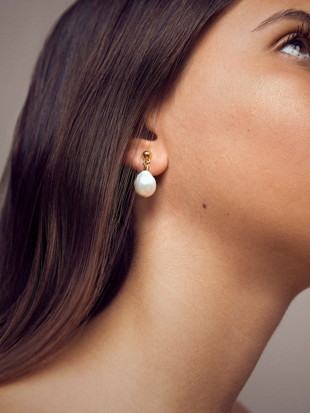 Uttima Natural Baroque Pearl - anniversary giftBridal EarringsLunai Jewelry