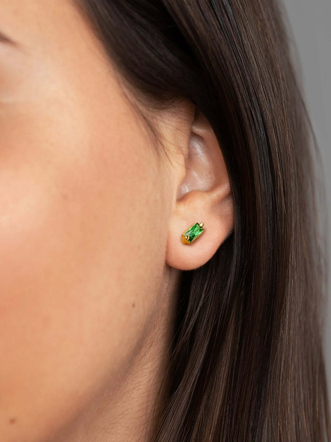 Vicky Baguette Stud Earrings - Emerald ZirconBirthstone Earringsbridal earringsLunai Jewelry
