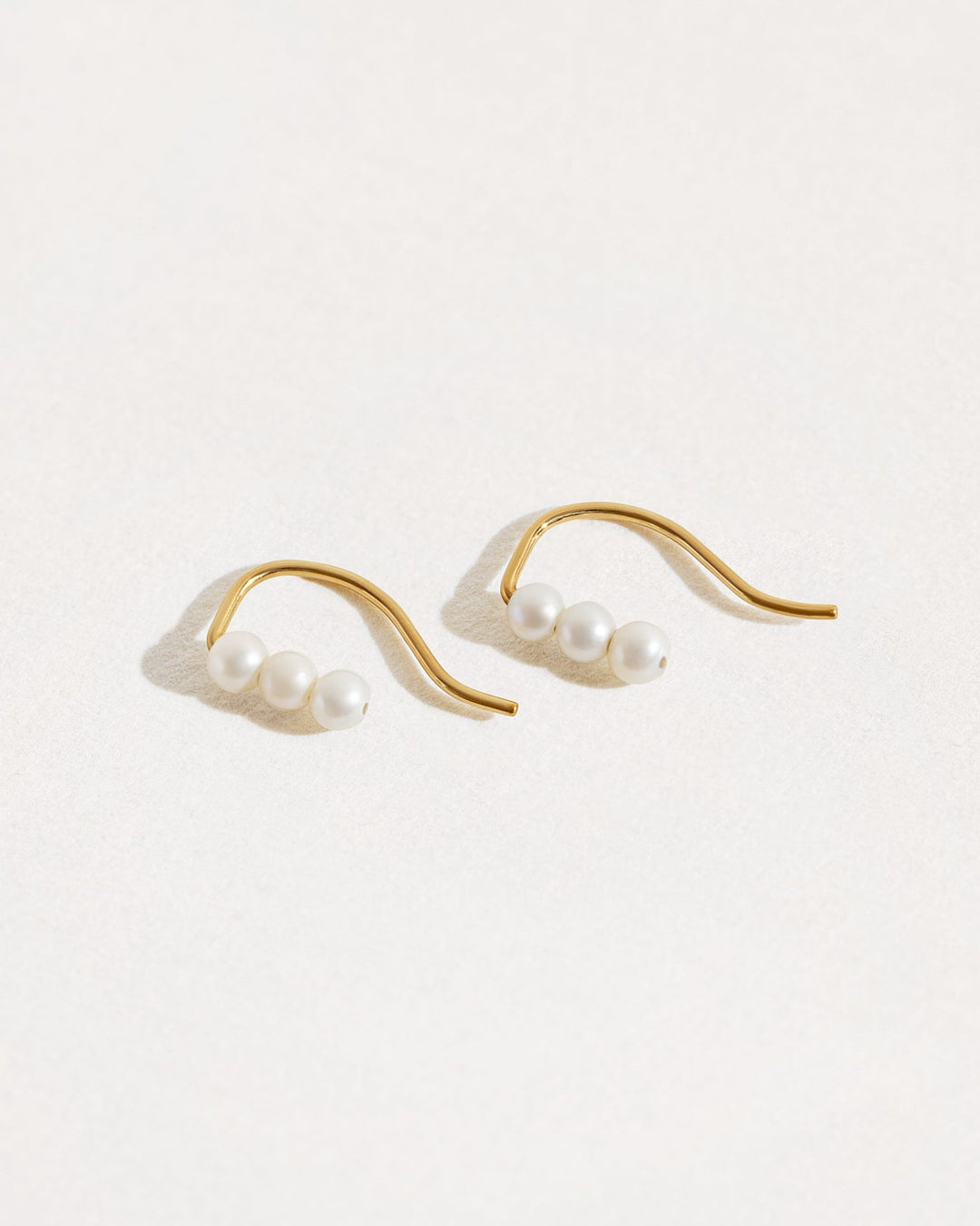 Babette Minimal Ear Climber - Yellow Gold FilledSingleBackUpItemsBlack Friday GiftLunai Jewelry