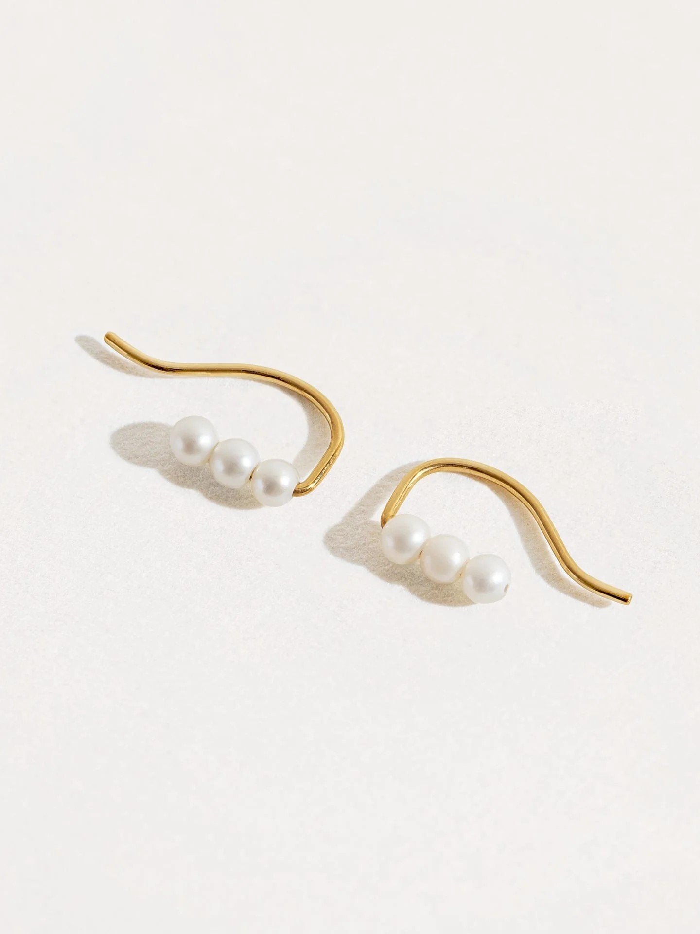 Babette Minimal Ear Climber - Yellow Gold FilledSingleBackUpItemsBlack Friday GiftLunai Jewelry