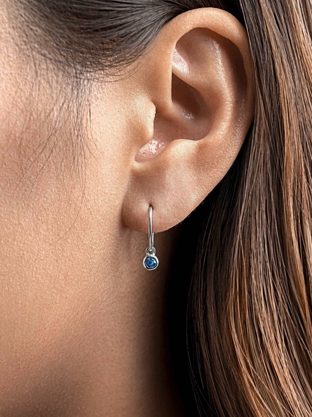 Brea Wire Earrings - 24K Gold PlatedBackUpItemsCrystal JewelryLunai Jewelry