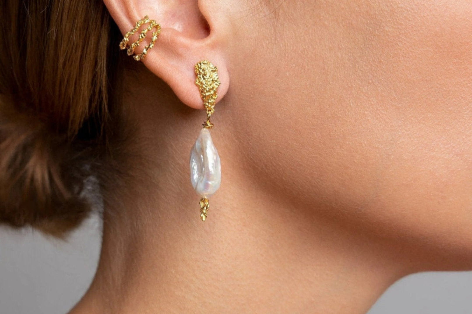 Cicer Keshi Pearl Stud Drop Earrings - black friday jewelryBridal EarringsLunai Jewelry