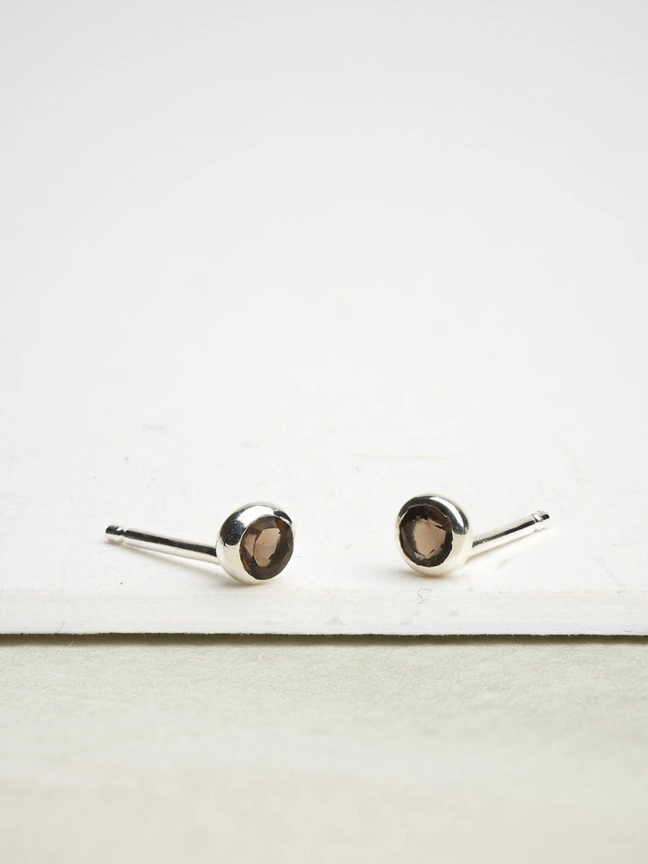 Jolanta Stud Earrings - 24K Gold Plated2mmBackUpItemsBest Stud EarringsLunai Jewelry