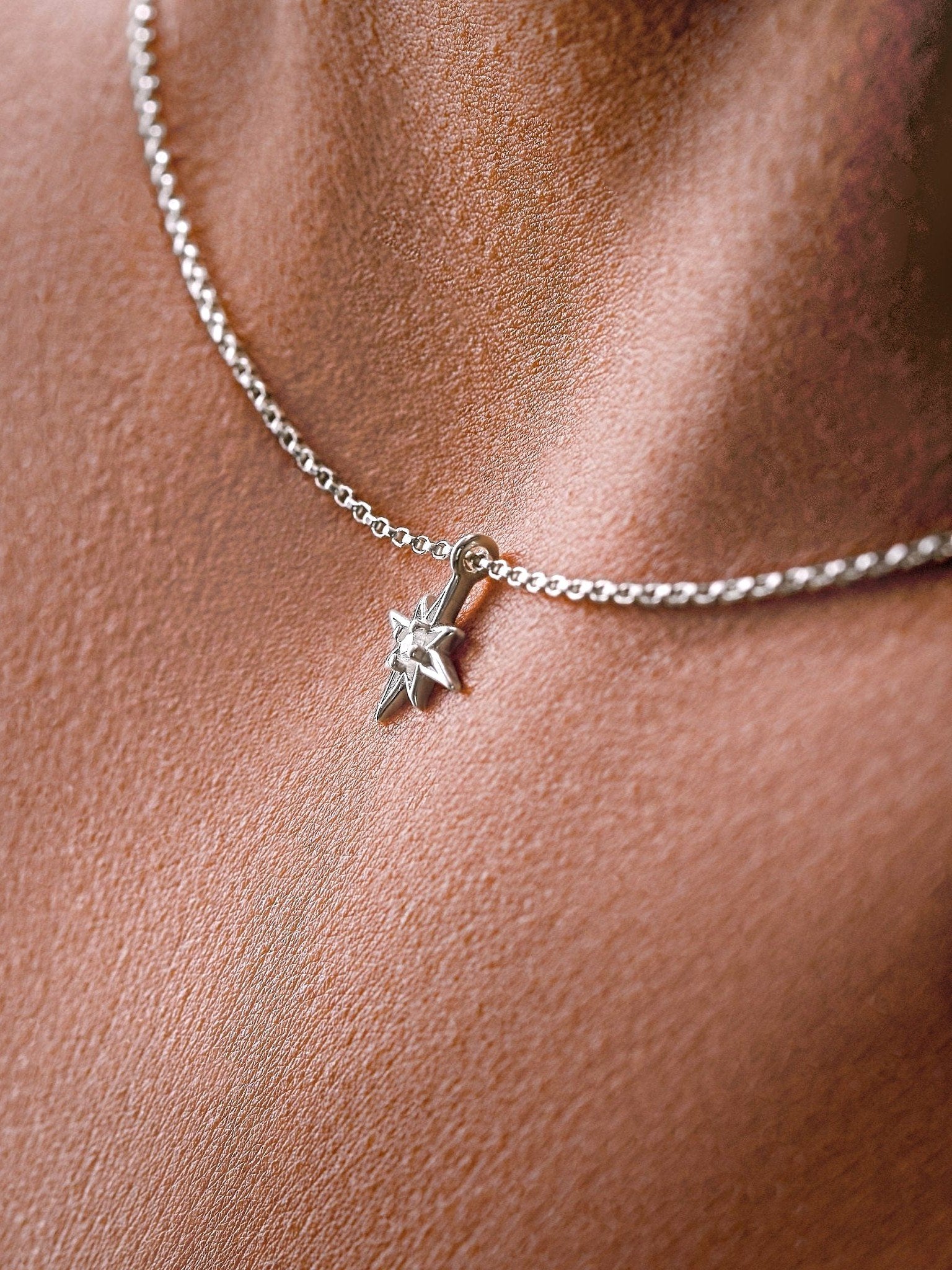 Stell Starburst Necklace - 15.7St Silver ShinyAdjustable NecklaceBackUpItemsLunai Jewelry