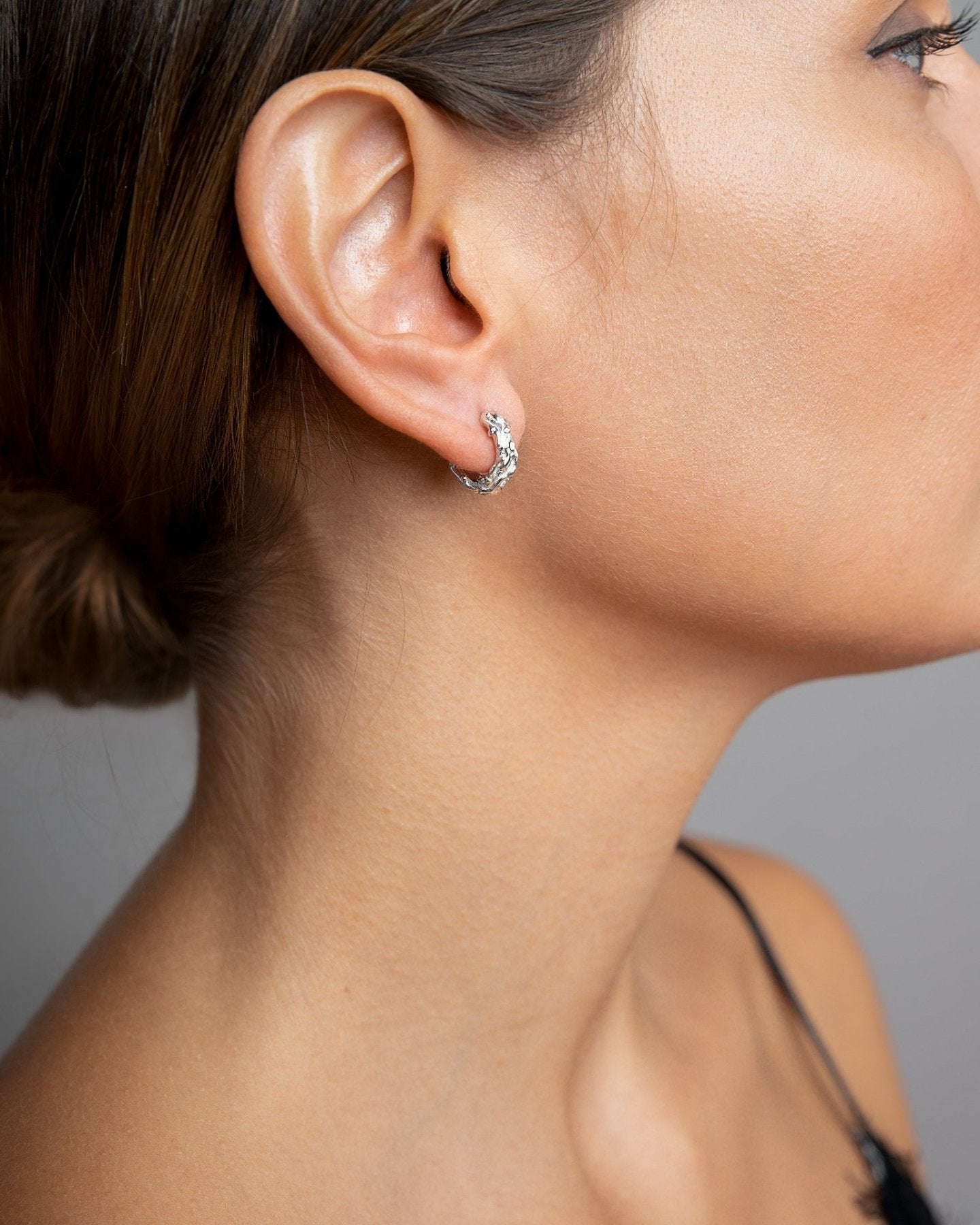 13 Hoop Earrings to Make a Bold Statement - Lunai Jewelry