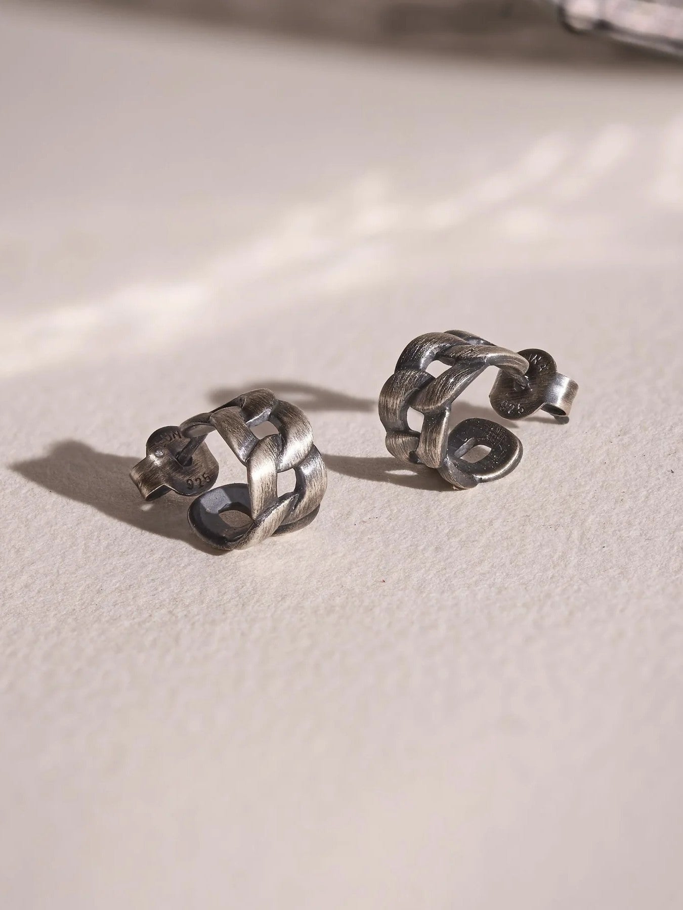 Meel Link Hoops - Silver OxideALLBackUpItemsLunai Jewelry