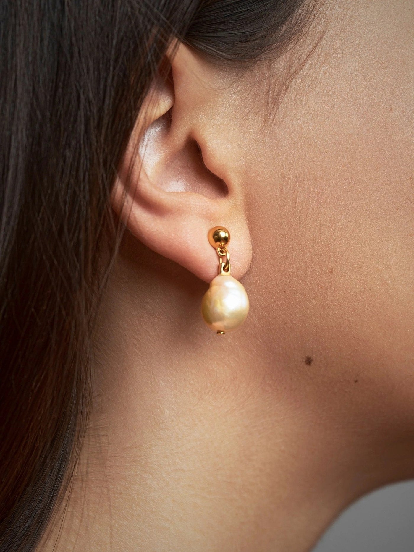 Bilda Dangle Baroque Pearls - Anniversary Giftbaroque pearlsLunai Jewelry