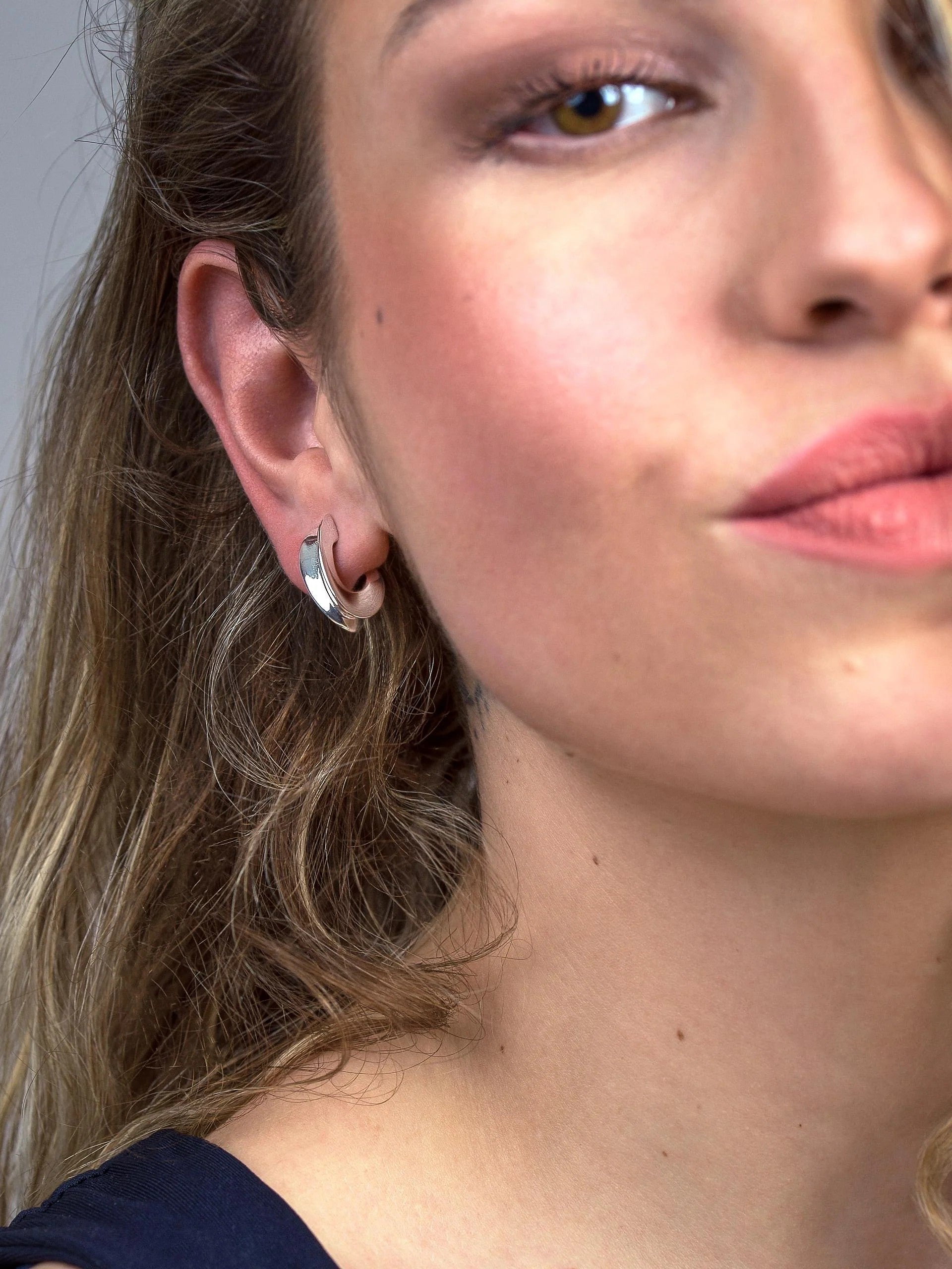 Thick Oval Hoop Earrings, Medium Modern Open Hoops in Gold & Silver- STD160SML