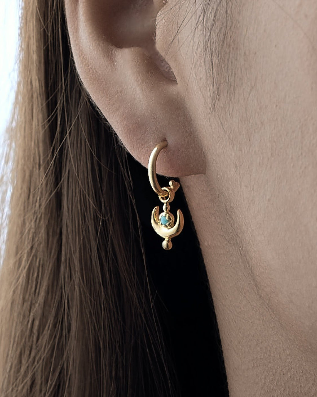 Joyce Earrings with Moon Charm - 24K Gold PlatedLab EmeraldALLBackUpItemsLunai Jewelry