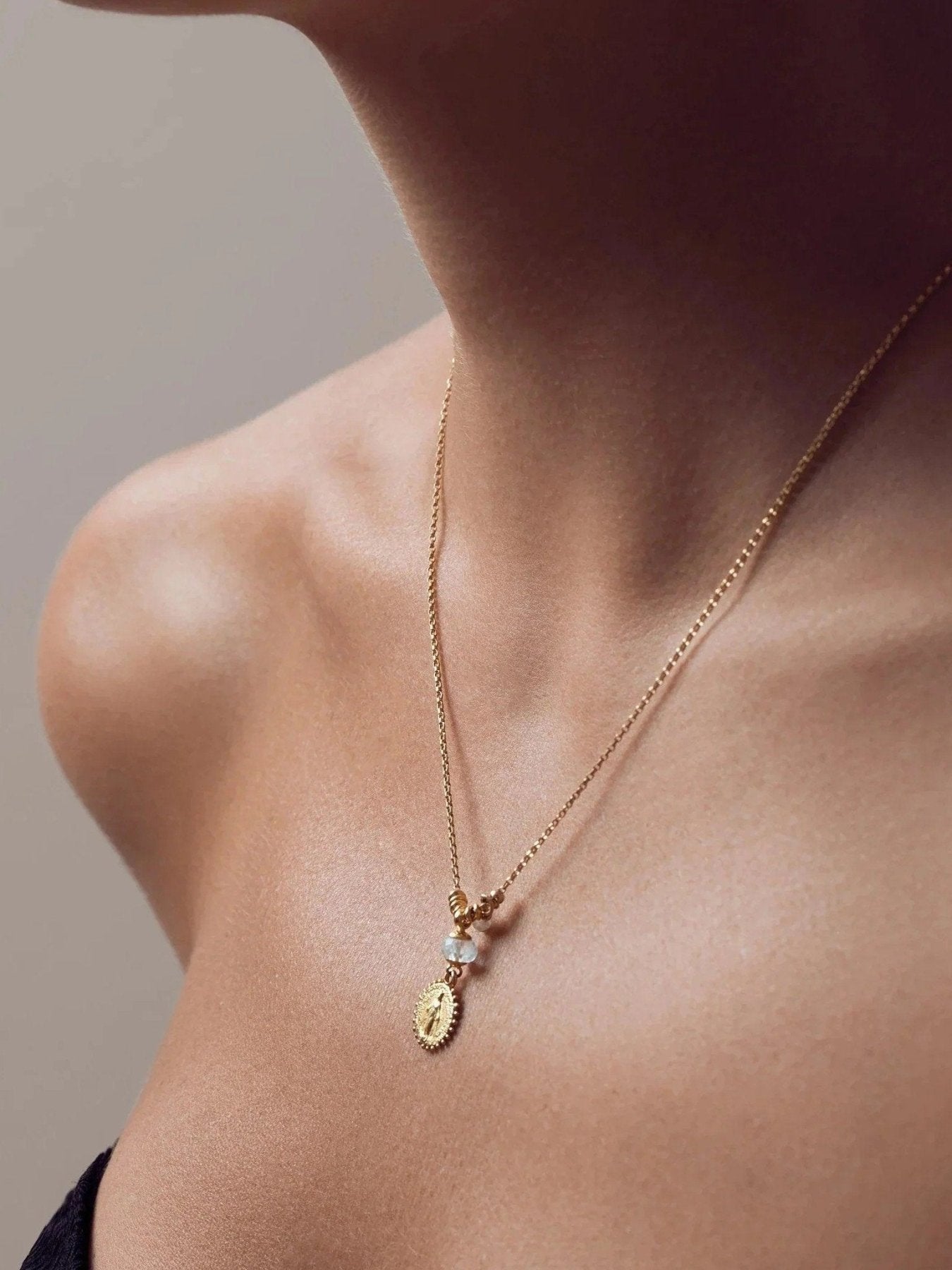 Sonsoles Virgin Mary Necklace - Adjustable NecklaceALLLunai Jewelry