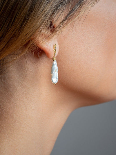 Alberte Mismatched Earrings - asymmetric earringsBridal EarringsLunai Jewelry