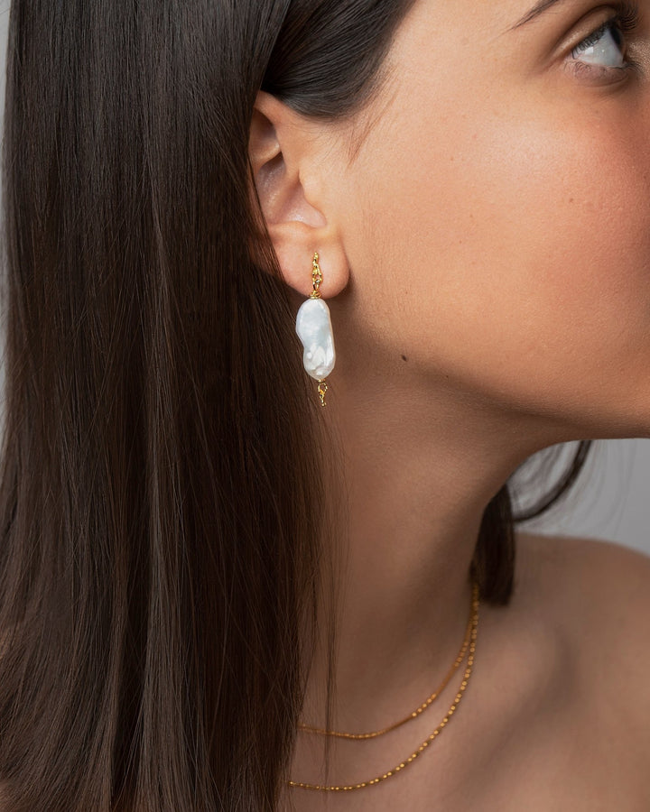 Alberte Mismatched Earrings - asymmetric earringsBridal EarringsLunai Jewelry