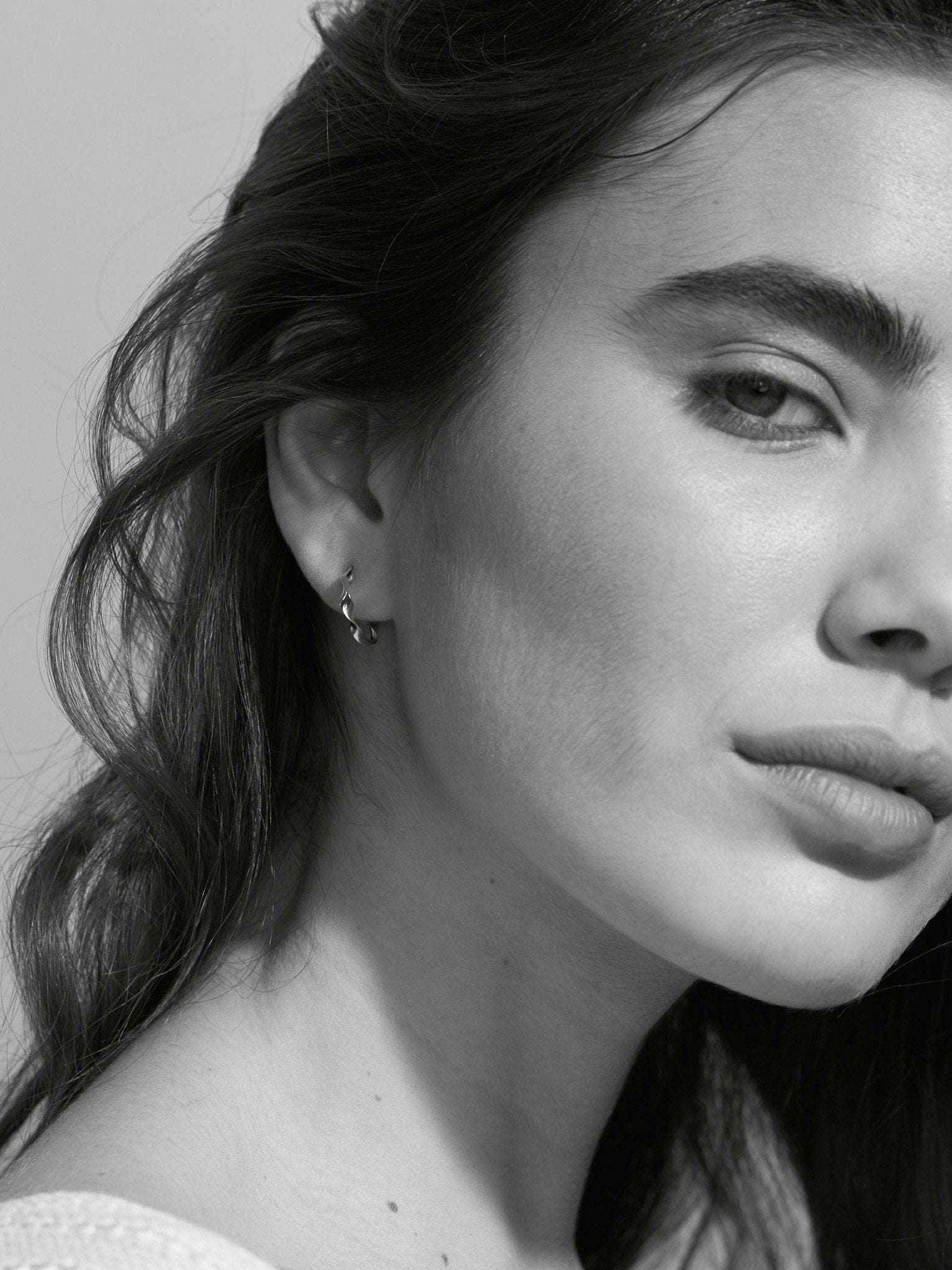 Anaita Hoop Earrings - 925 Sterling SilverButterfly EarringsEar WiresLunai Jewelry