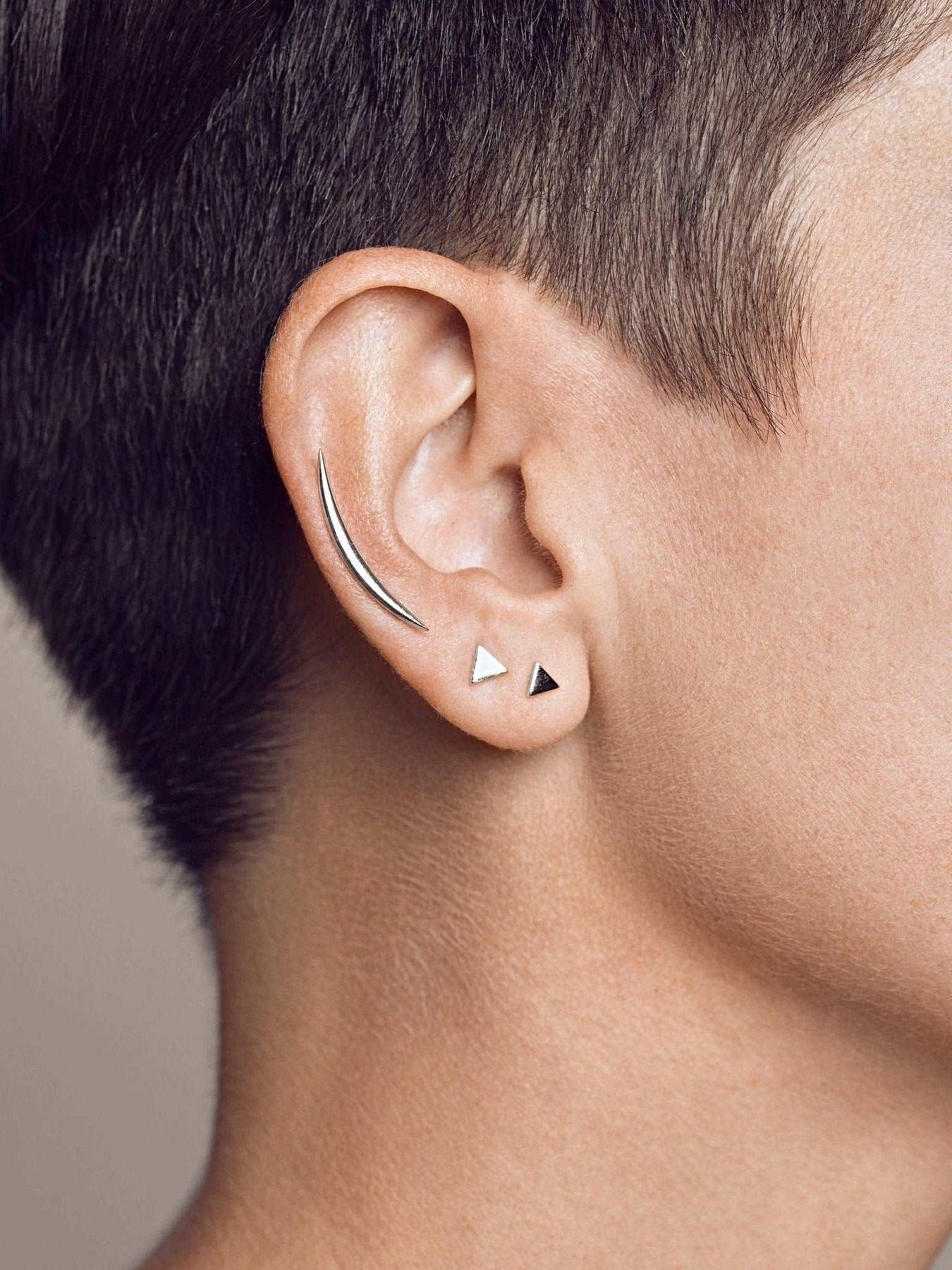 Moon ear climber deals