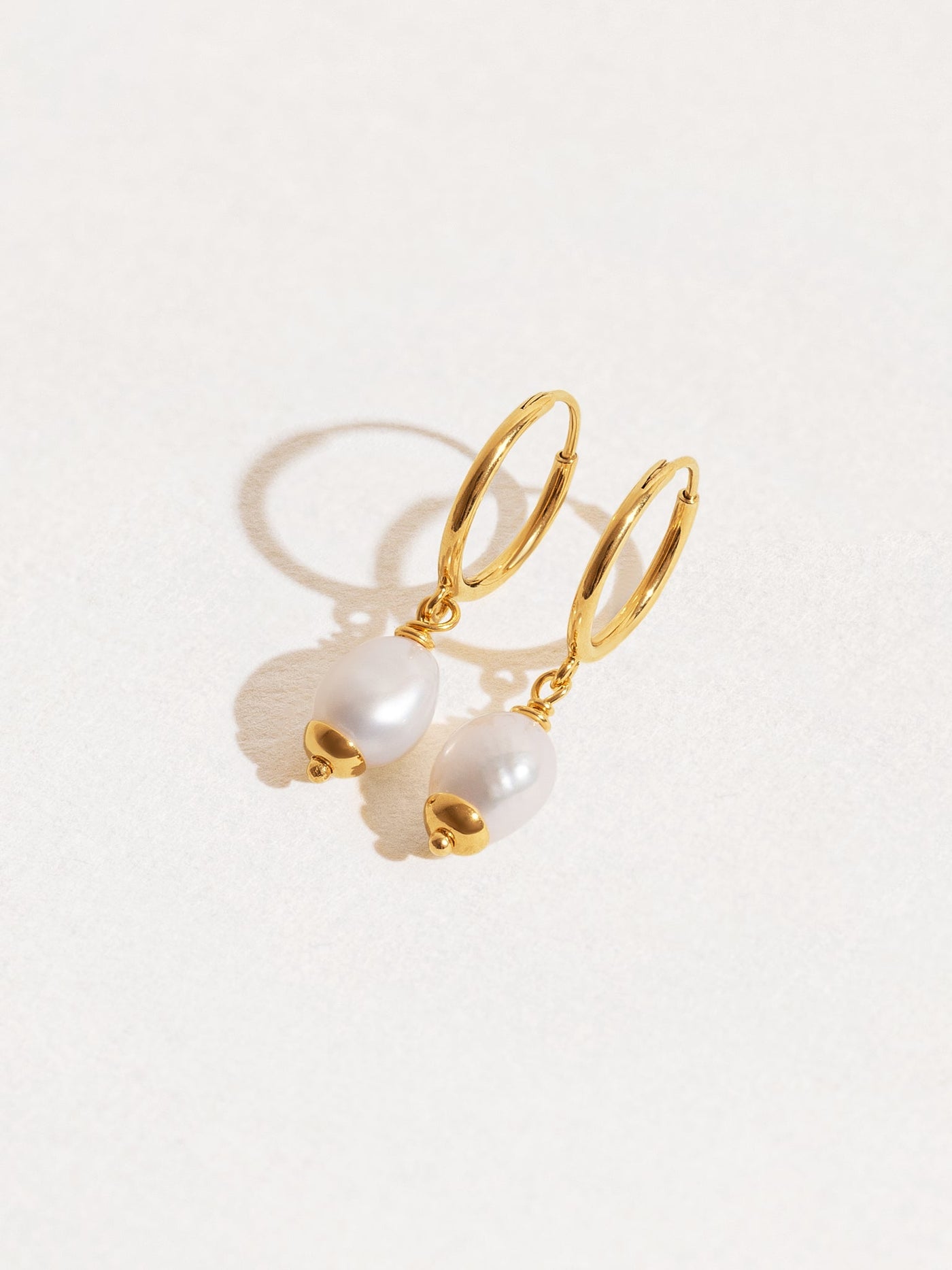 Antonella Baroque Pearl Drop Hoop Earrings - 24K Gold PlatedSingleArtisan JewelryConch EarringsLunai Jewelry