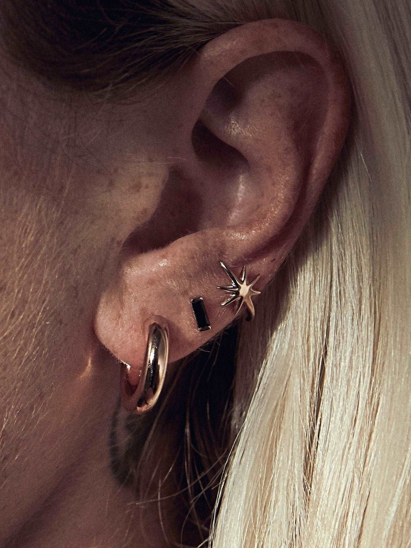 Birte Gold Hoop Earrings - 24K Gold PlatedAesthetic JewelryBackUpItemsLunai Jewelry