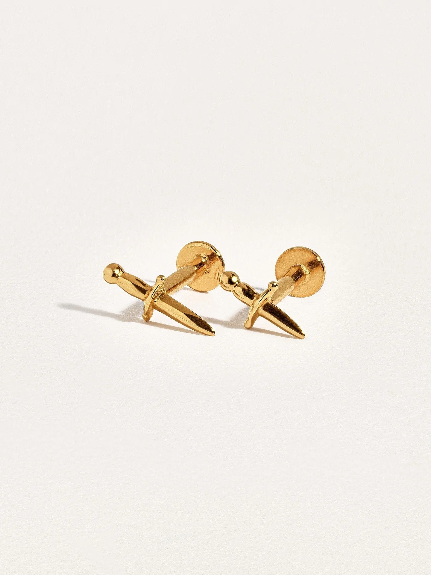 helix-dagger-cartilage-