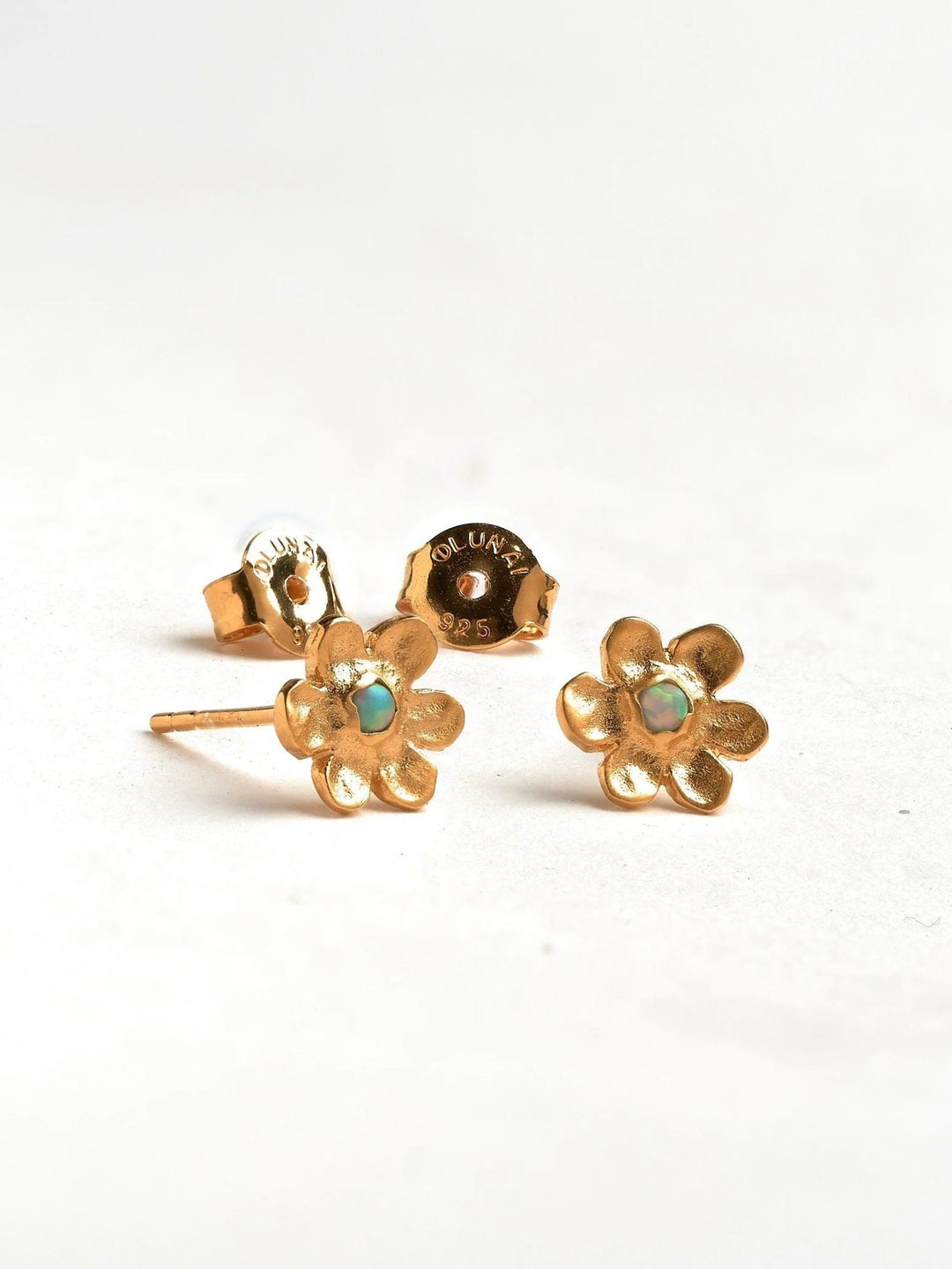 Luchi Flower Stud Earrings - 925 Sterling Silver Mattecool earringscute earringsLunai Jewelry