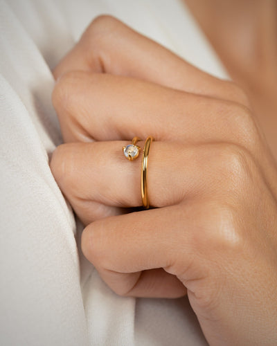 Moonstone Solitaire Ring - 24K Gold Vermeil5BackUpItemsBirthstone RingLunai Jewelry