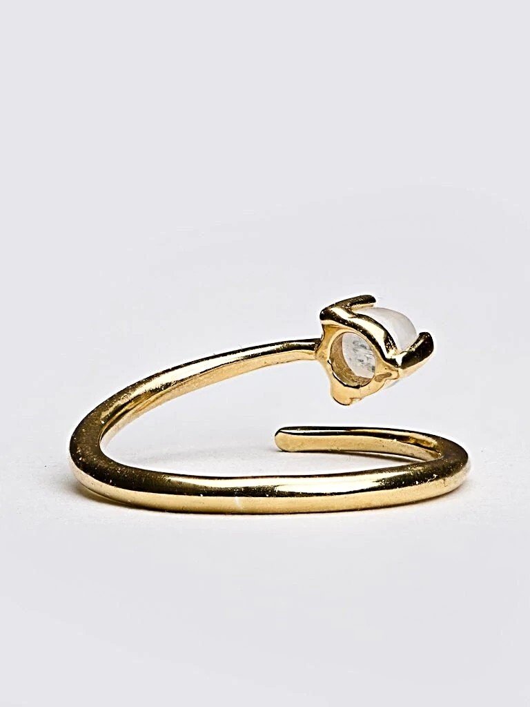 Nadine Moonstone Ring - 24K Gold Vermeil5BackUpItemsBirthstone RingLunai Jewelry