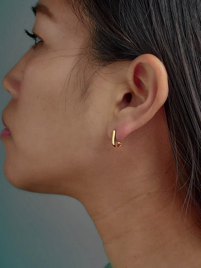 Olivera Stud Earrings - 18k Rose Gold PlatedBackUpItemsBar Stud EarringsLunai Jewelry