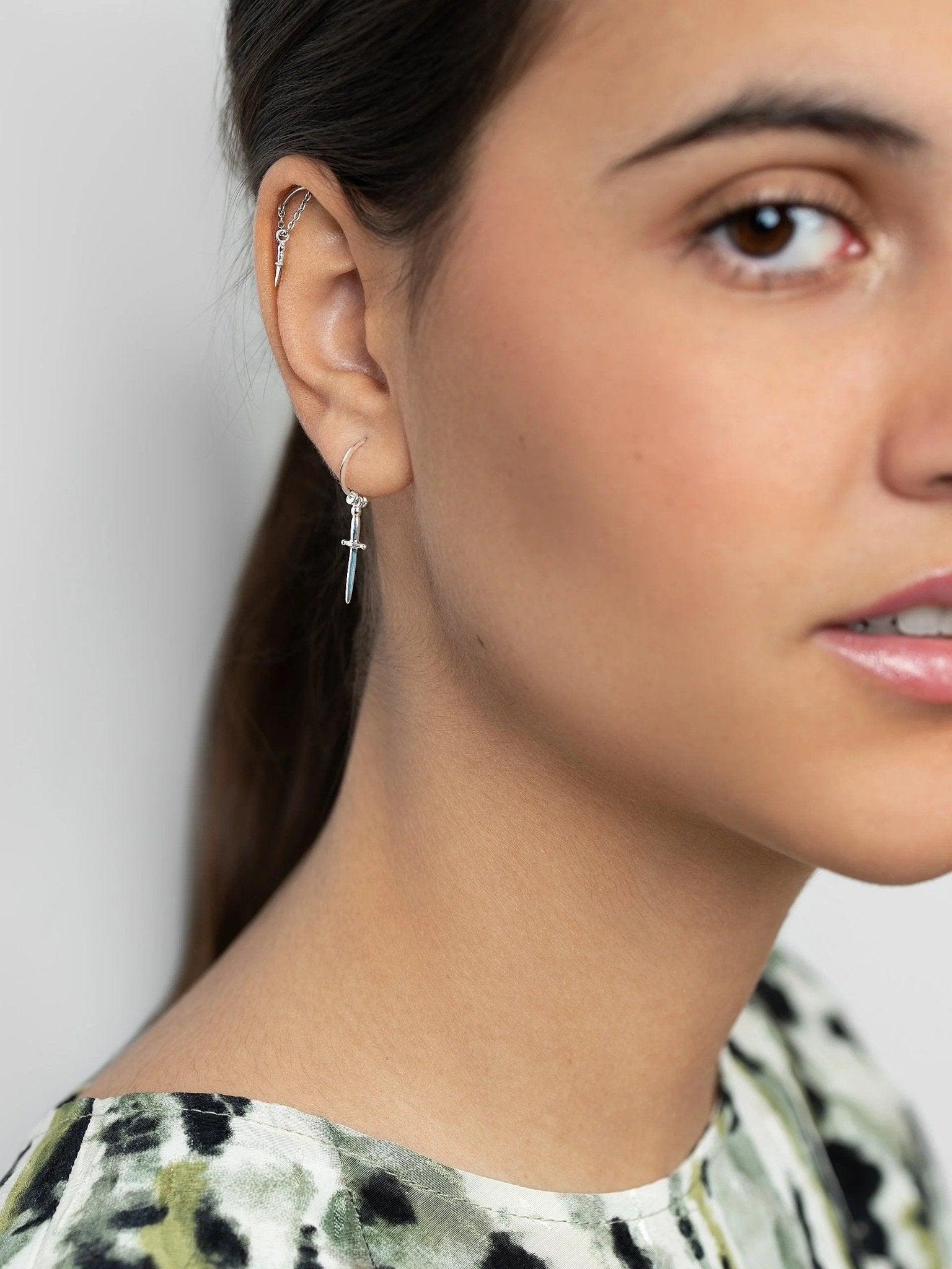 Emy  Helix Sword Flat Back Earrings - 925 Sterling SilverScrew Back Ball 18GAbody jewelrycute earringsLunai Jewelry