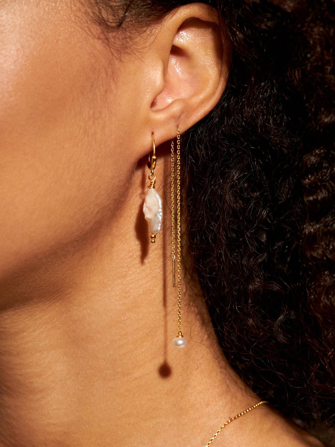 Ullyna Minimal Pearl Threader Earrings - Yellow Gold 5mm10Aesthetic JewelryBaroque PearlsLunai Jewelry