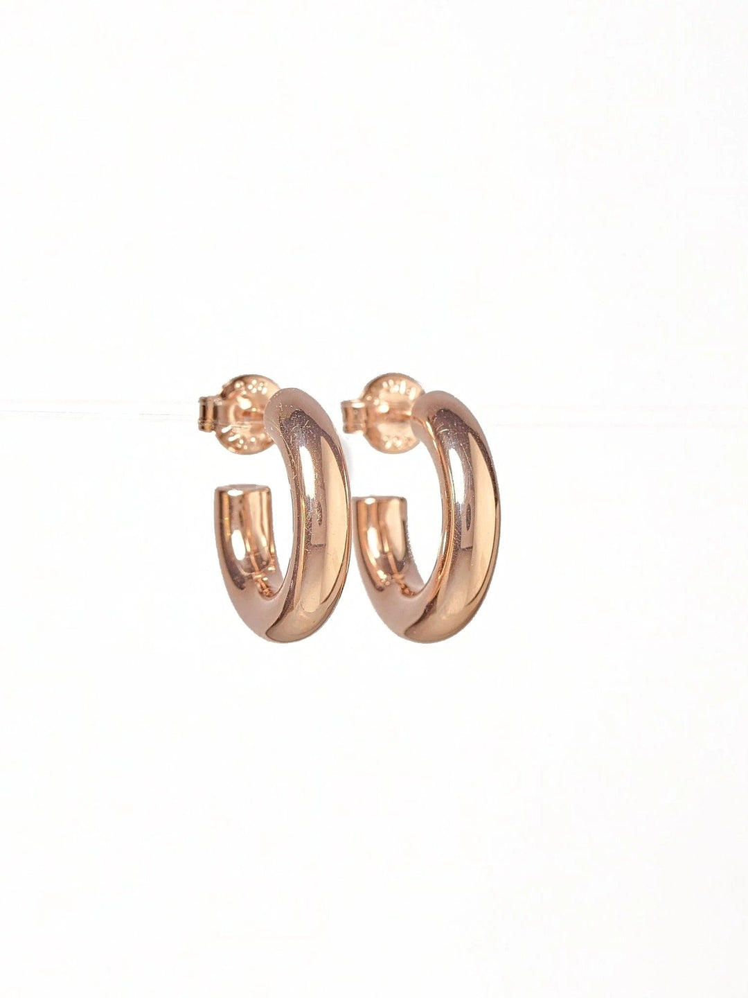 Vero Hoop Earrings - 18K Rose Gold PlatedBackUpItemsBest Friend GiftLunai Jewelry